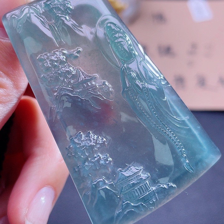 翡翠吊坠(不含链)未镶嵌