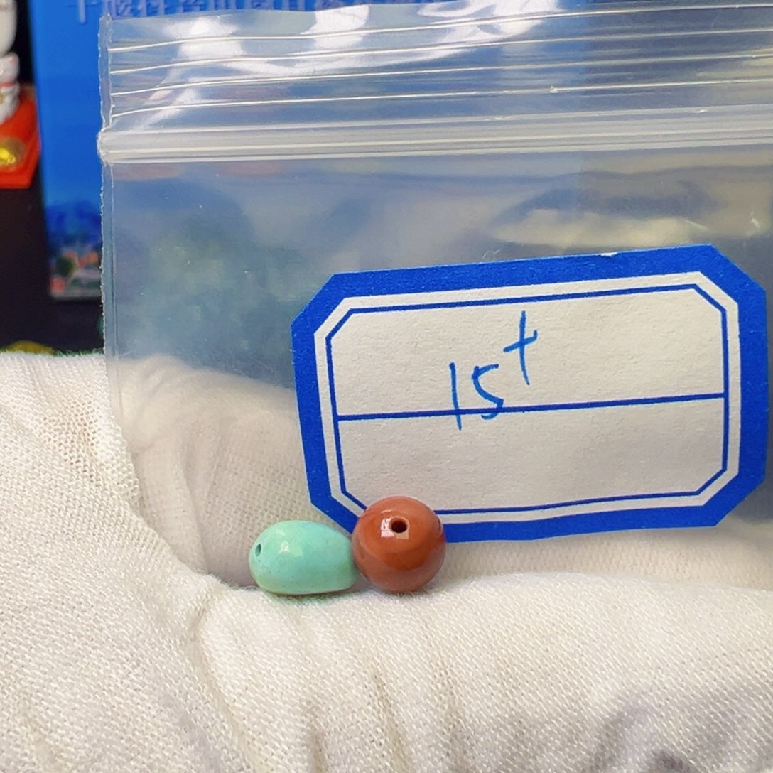 南红玛瑙未镶嵌珠宝奇石