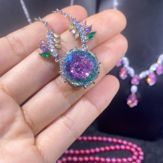 红宝石戒指未镶嵌