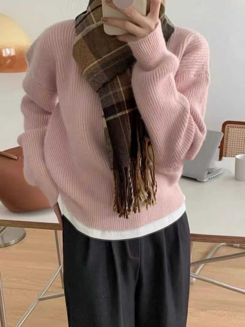 81050 （兔毛100%）韩系圆领毛感宽松毛衣（介意掉毛勿拍 衣长57左右