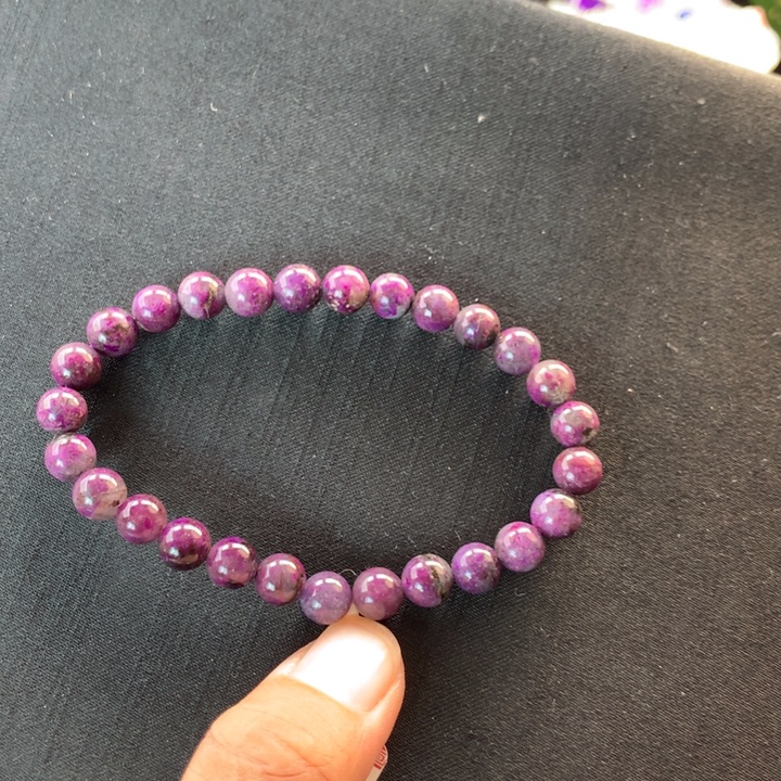 未镶嵌苏纪石（舒俱来）多串