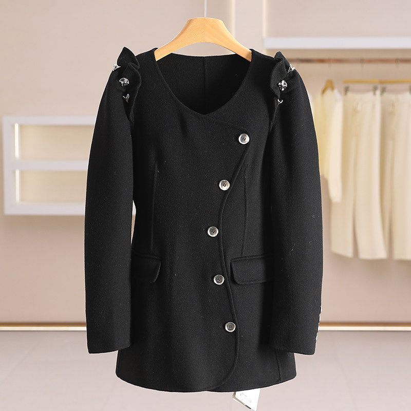 F8442-【菀】花边圆领收腰气质双面呢#BPH58B021