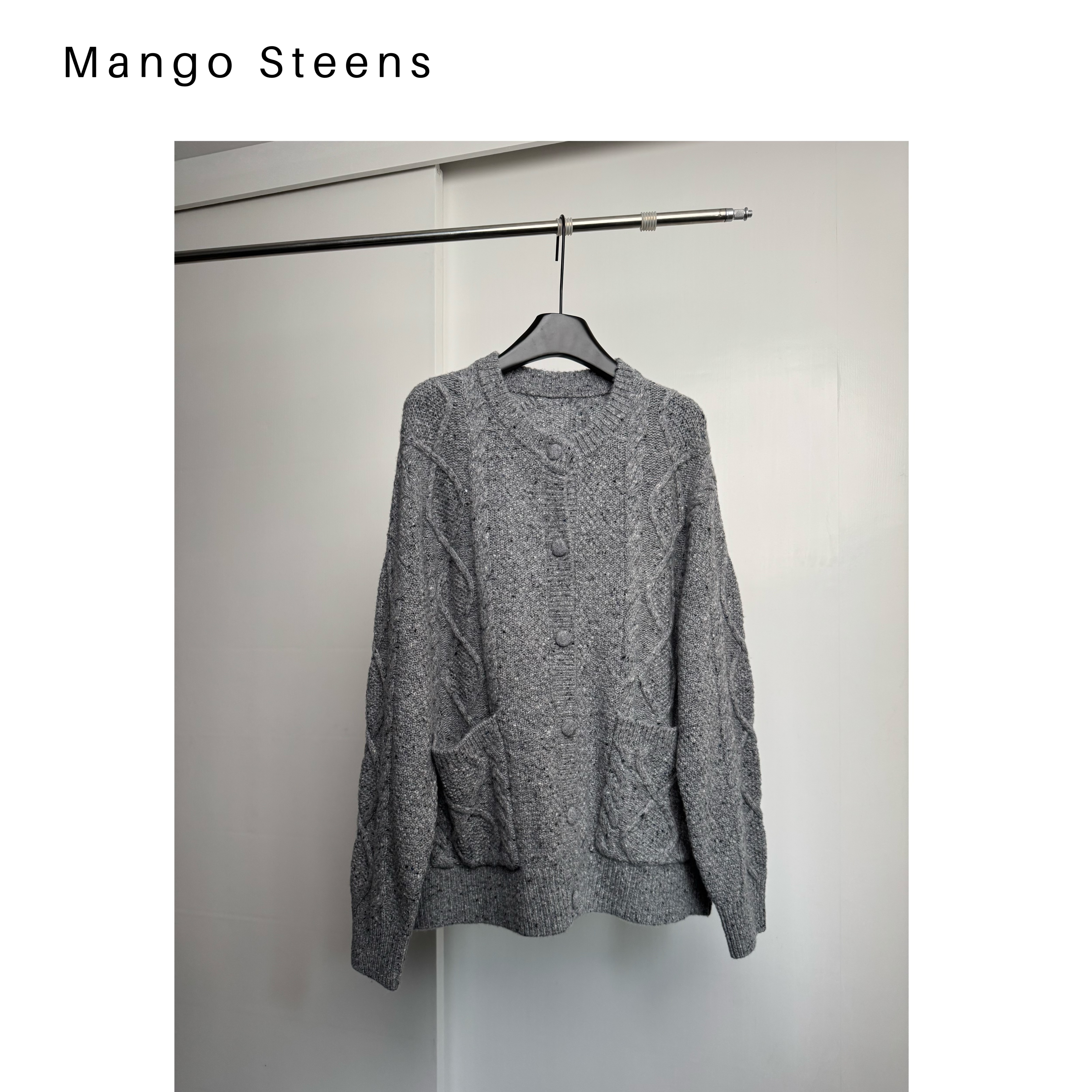 MANGO steen‘s丨超细美利奴羊毛点纱绞花开衫J7887