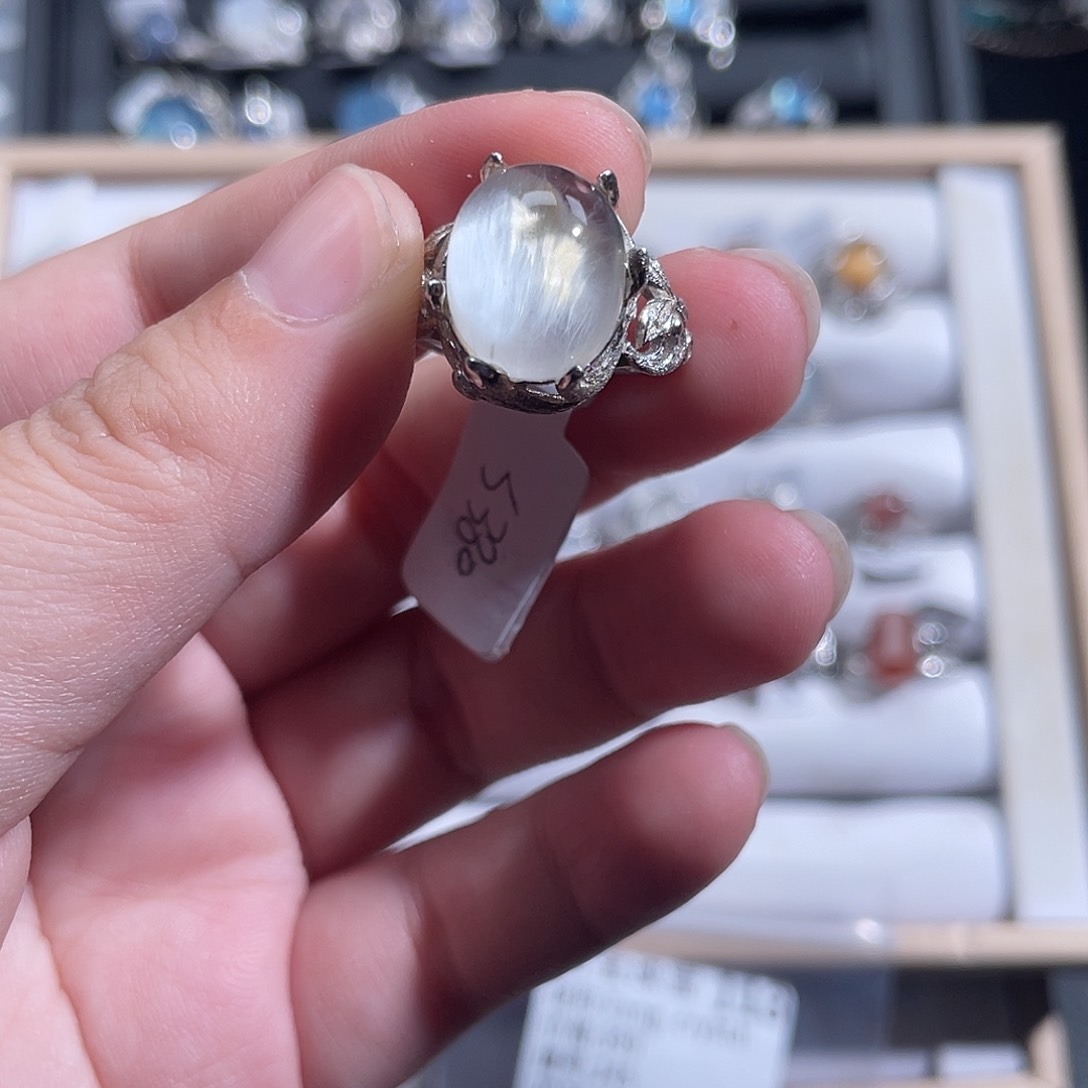 银S925镶嵌戒指水晶F****l