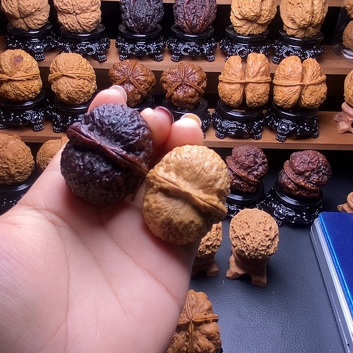 把件文玩核桃 金马蹄41mm