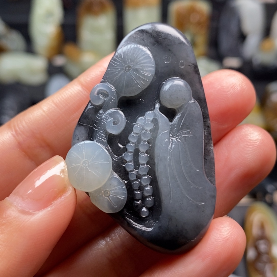 和田玉挂件未镶嵌