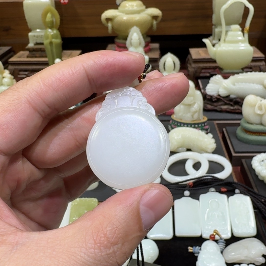 【闪购商品】和田玉挂件未镶嵌王