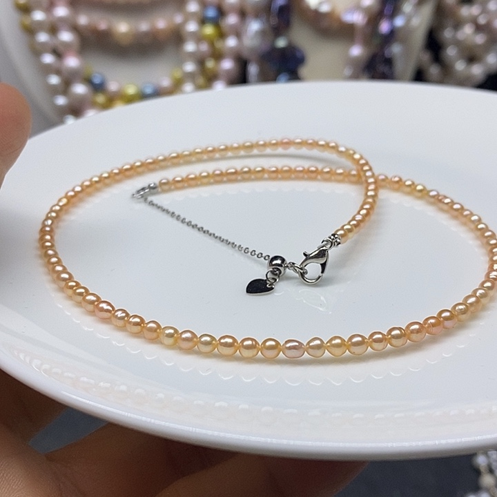 未镶嵌淡水珍珠颈饰