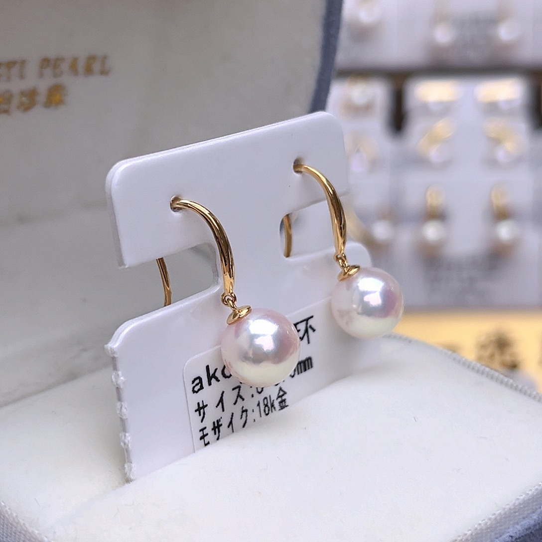 耳饰18K金镶嵌海水珍珠