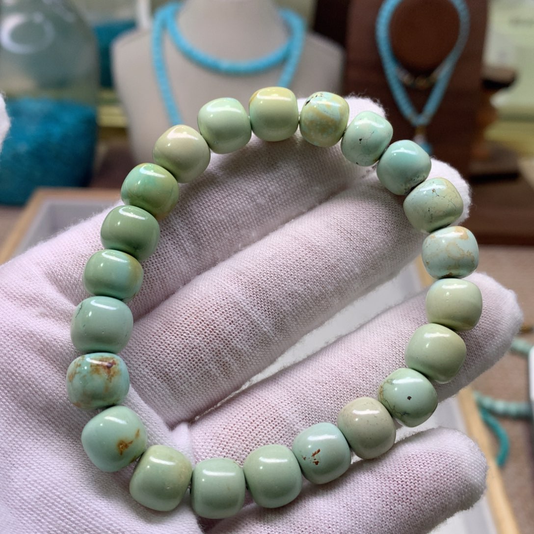 绿松石配饰未镶嵌