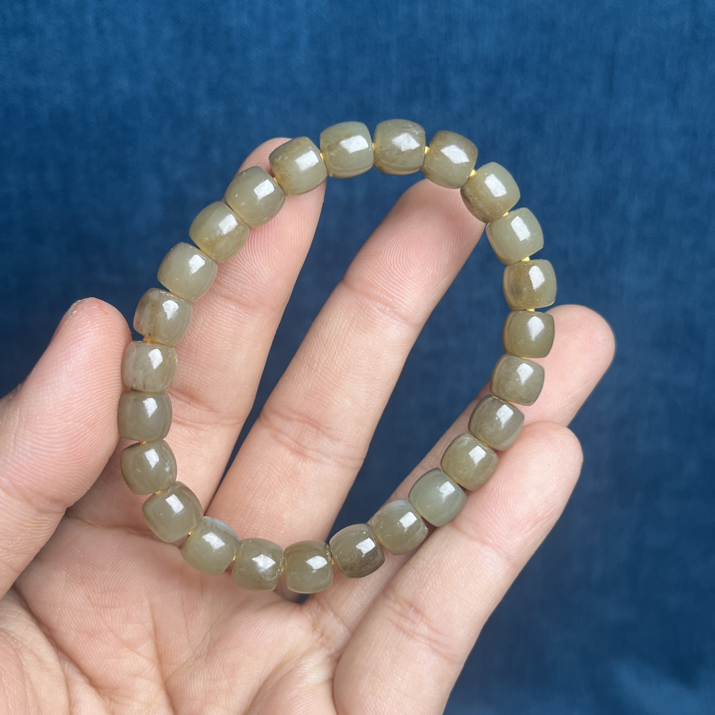 S0275天然新疆糖料老型手串7*8