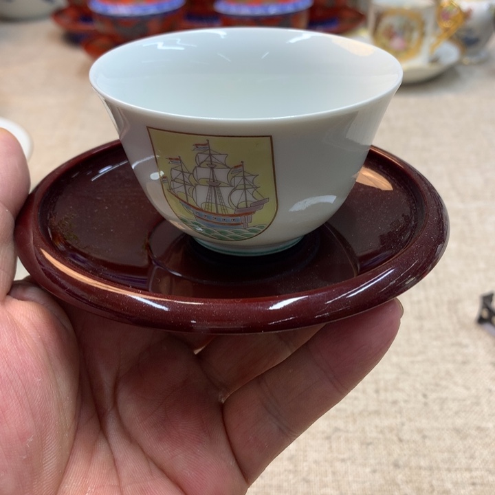 金瓷阁家的美丽瓷器