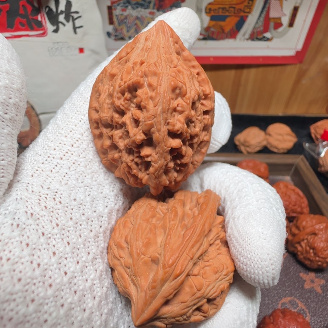 文玩核桃吊坠大炉石