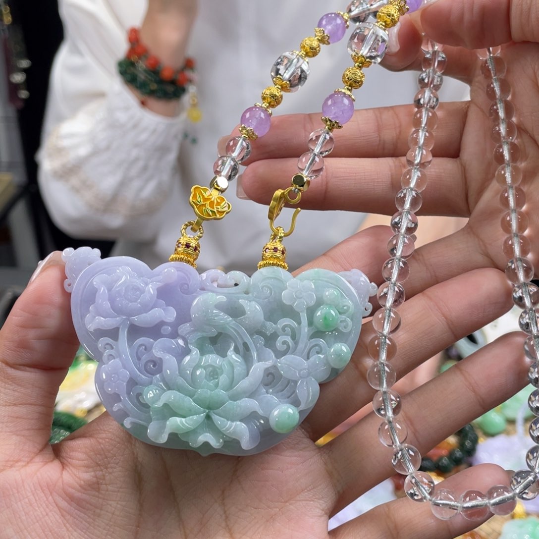 翡翠颈饰未镶嵌代编织