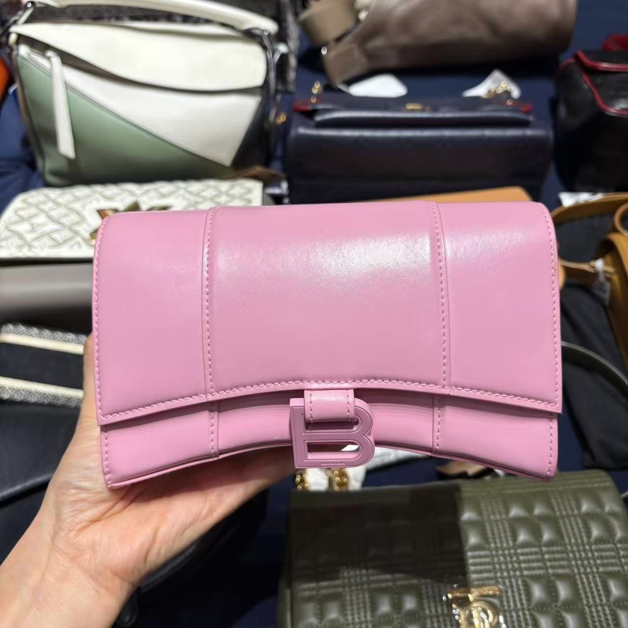 95新 Balenciaga/巴黎世家 樱花粉沙漏腋下包/6.11/晓晓