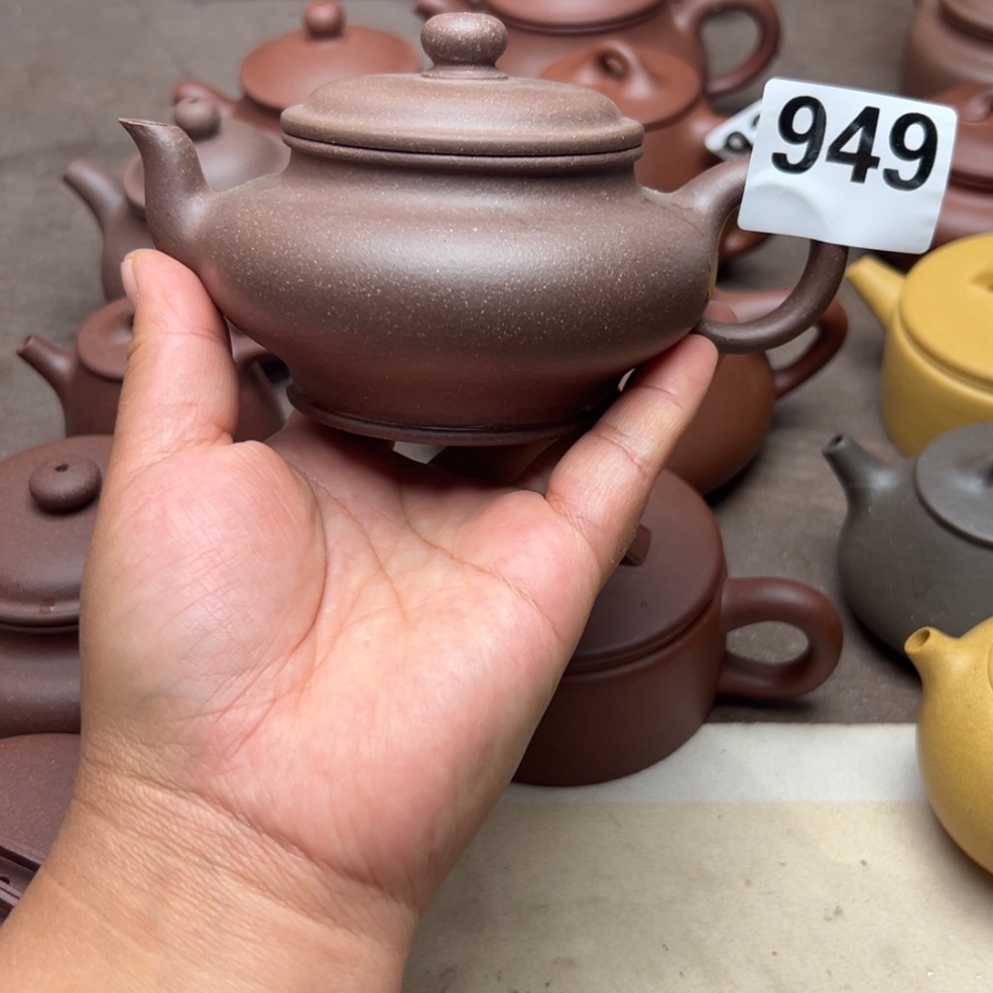 茶壶紫砂紫泥半手工230cc，左右瑕疵