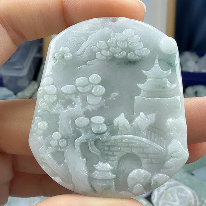 翡翠未镶嵌颈饰翡翠