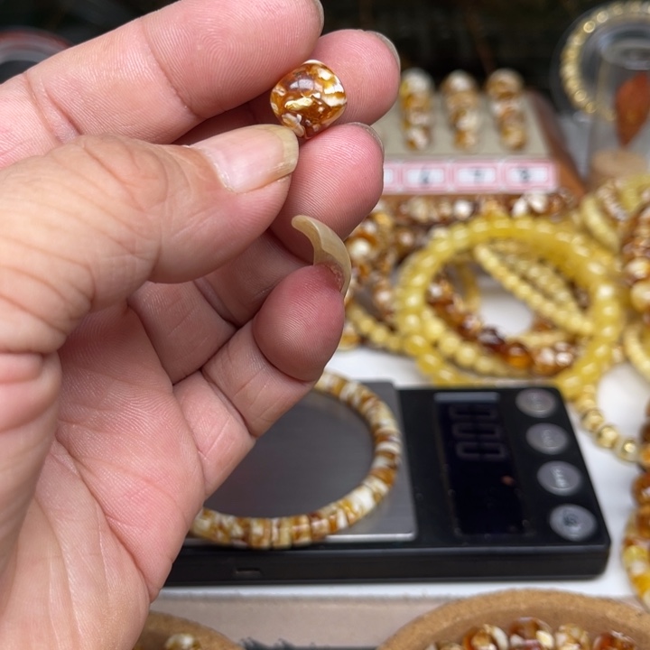 猴头核桃吊坠20号