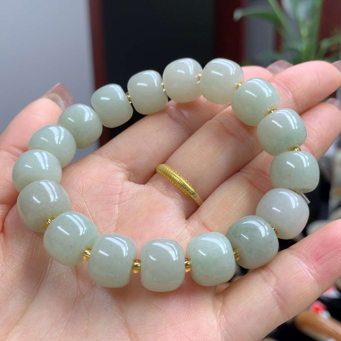 石英质玉串未镶嵌