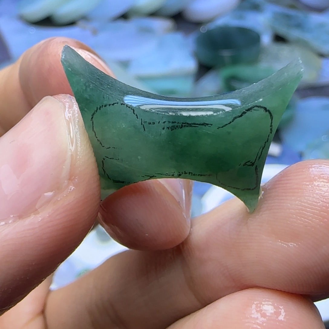 定制翡翠未镶嵌定制