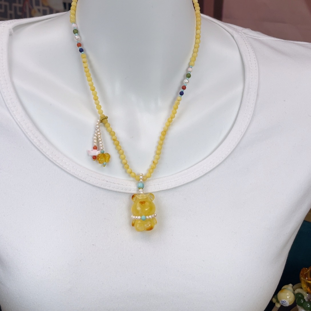 琥珀裸石未镶嵌蜜蜡