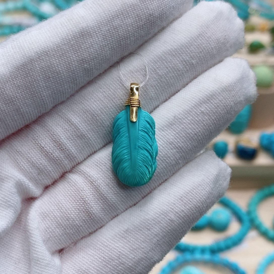 绿松石珠宝奇石18K金镶嵌