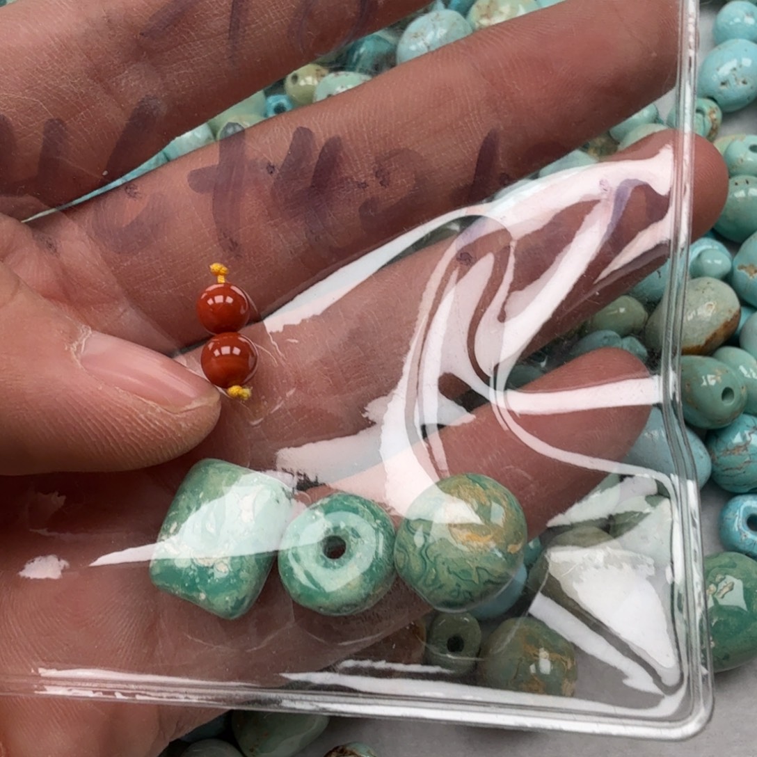W***差南红玛瑙未镶嵌珠宝奇石