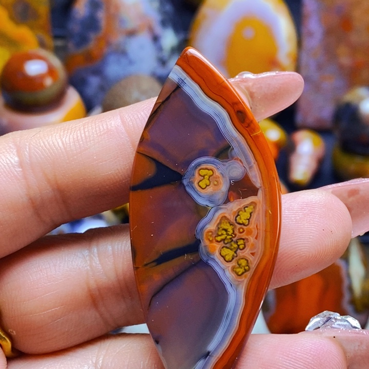 玛瑙/玉髓未镶嵌颈饰