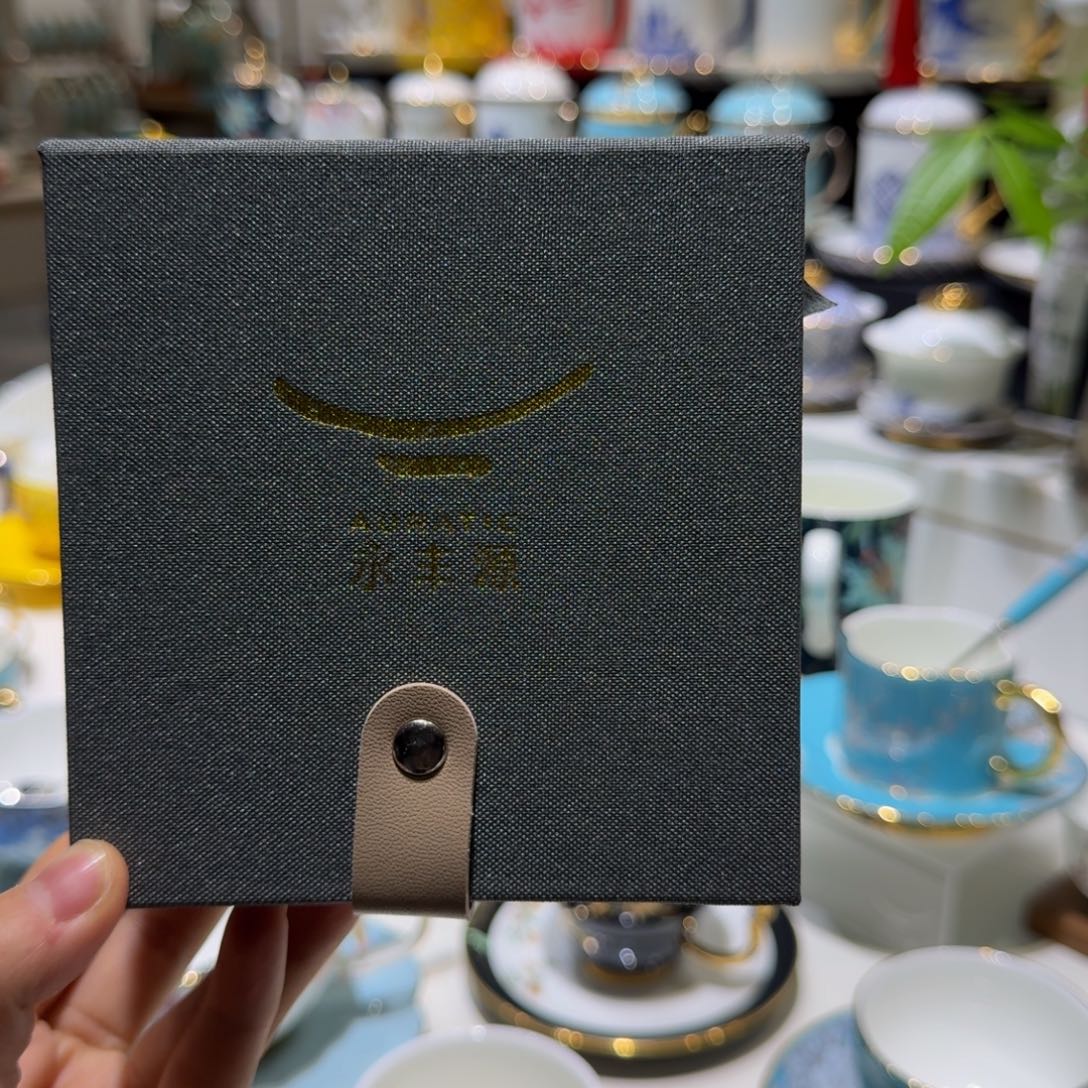 ゞ***゛玻璃福利直拍链接