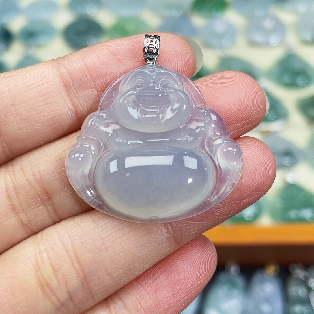 翡翠颈饰18K金镶嵌吊坠