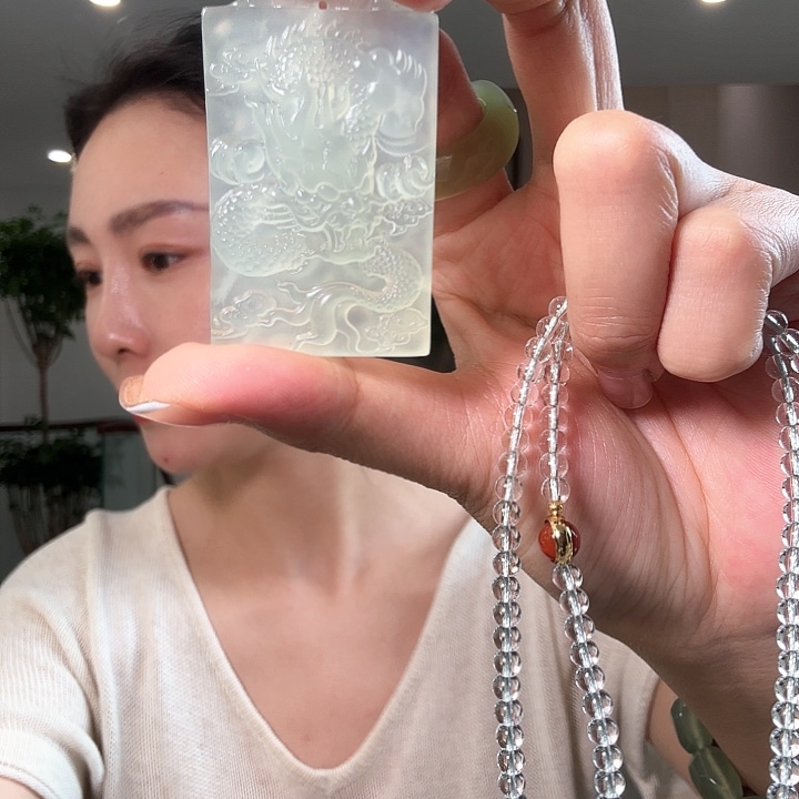@****蛇纹石玉未镶嵌颈饰