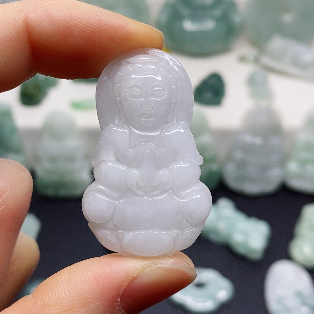 翡翠颈饰未镶嵌吊坠