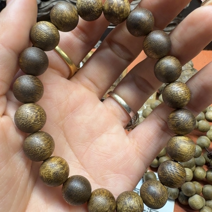 沉香手串馨安居沉香定制款