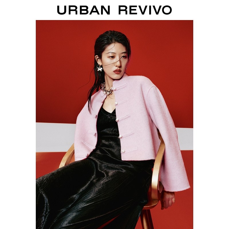 UR2026春季新款女休闲新中式盘扣喇叭袖含羊毛外套UWH160007