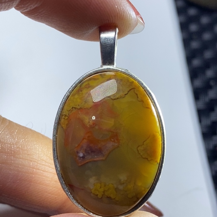 玛瑙/玉髓颈饰未镶嵌