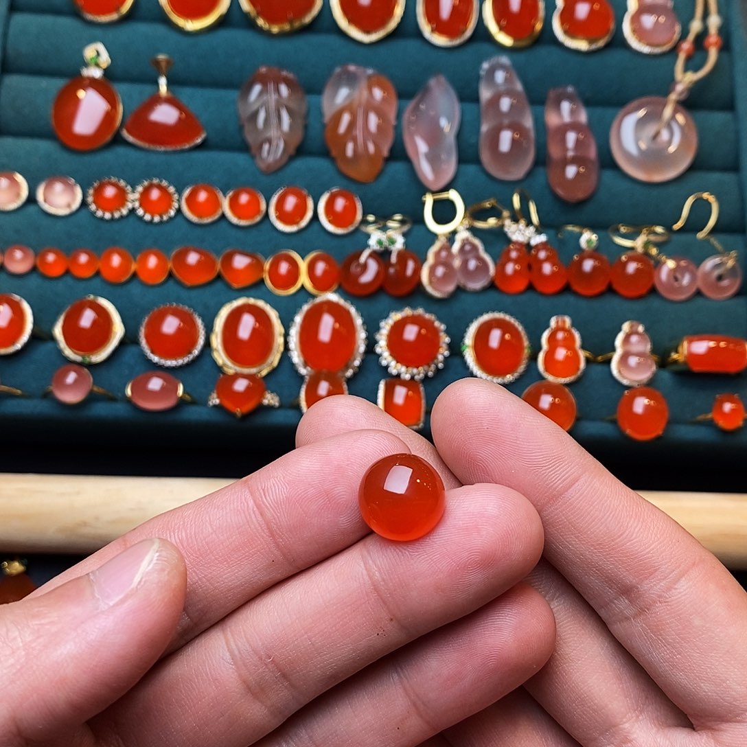 海***棠南红玛瑙未镶嵌冰红裸石