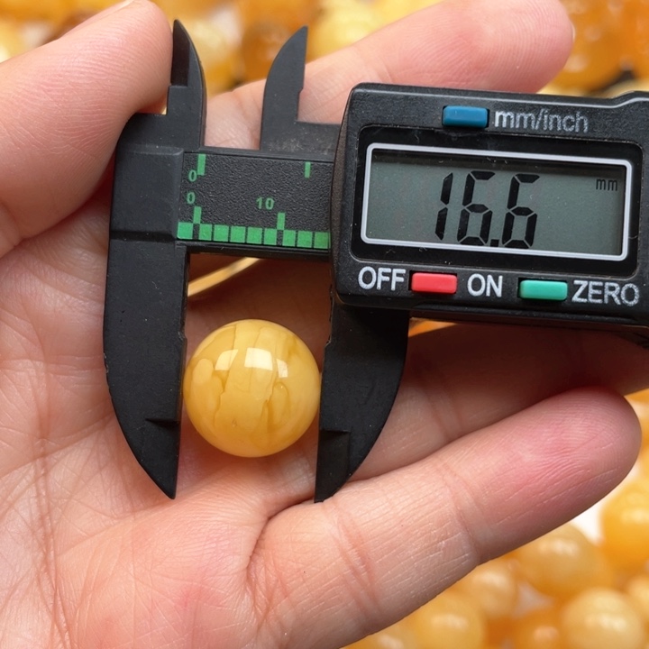 蜜蜡裸石未镶嵌蜜蜡珠子有瑕