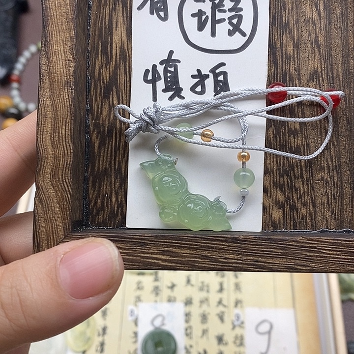 蛇纹石玉合金颈饰