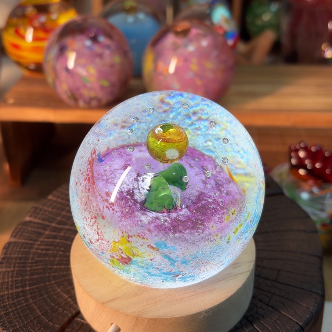 逗***哥琉璃手工艺品微瑕