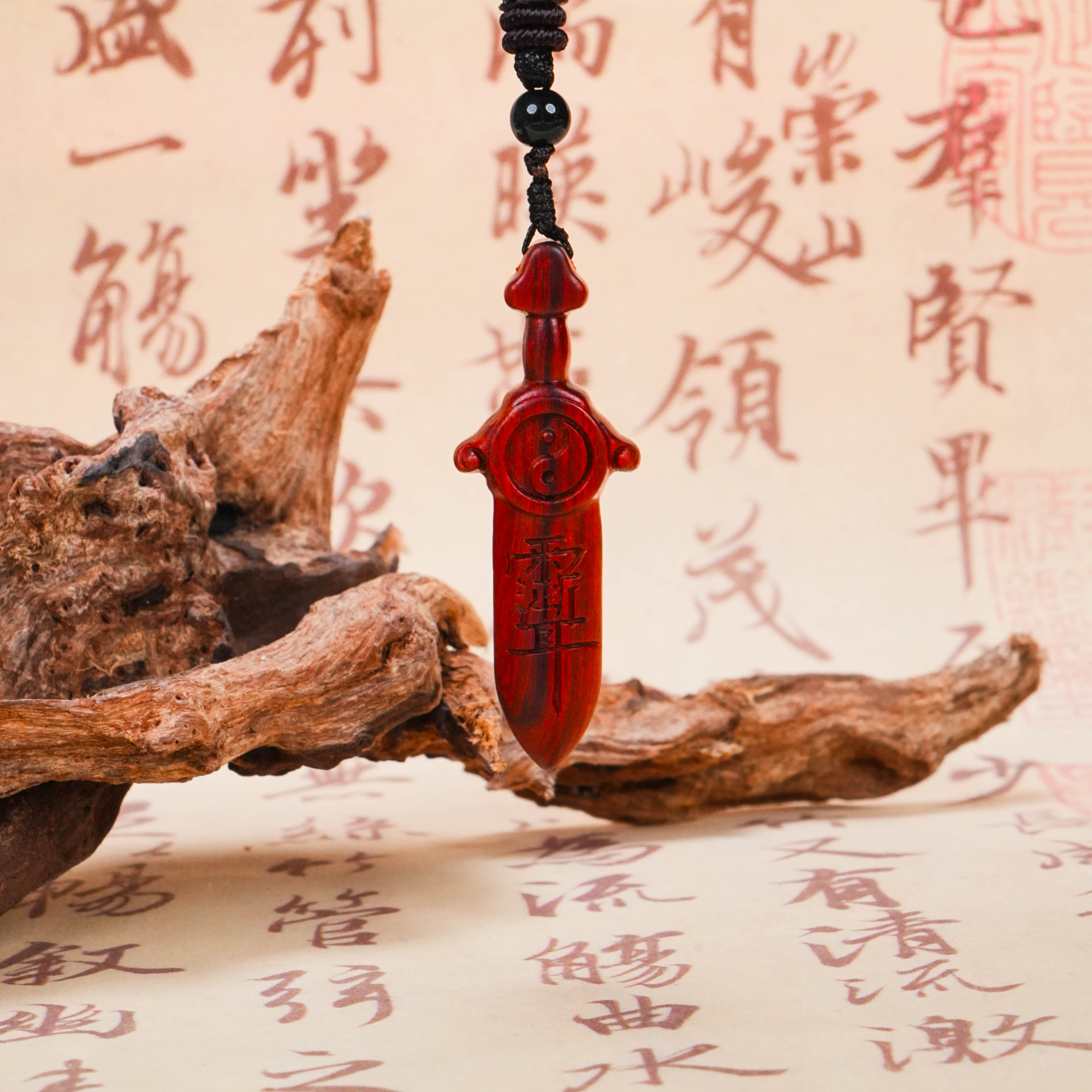 WW-022 小叶紫檀 七星剑 木剑 吊坠 约18*52*9mm【配绳】