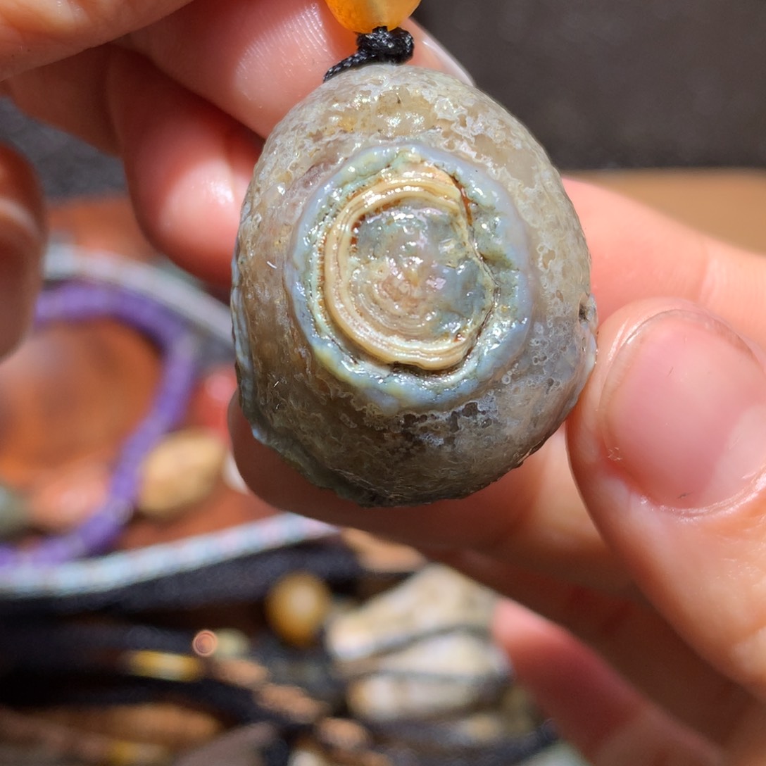 未镶嵌玛瑙/玉髓珠宝半成品