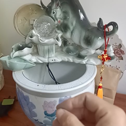 壶瑕摆。。。。，。。。。。。。。。。。