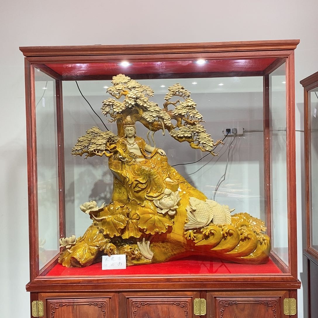 金丝楠偶*金丝楠小叶桢楠自在观音摆件