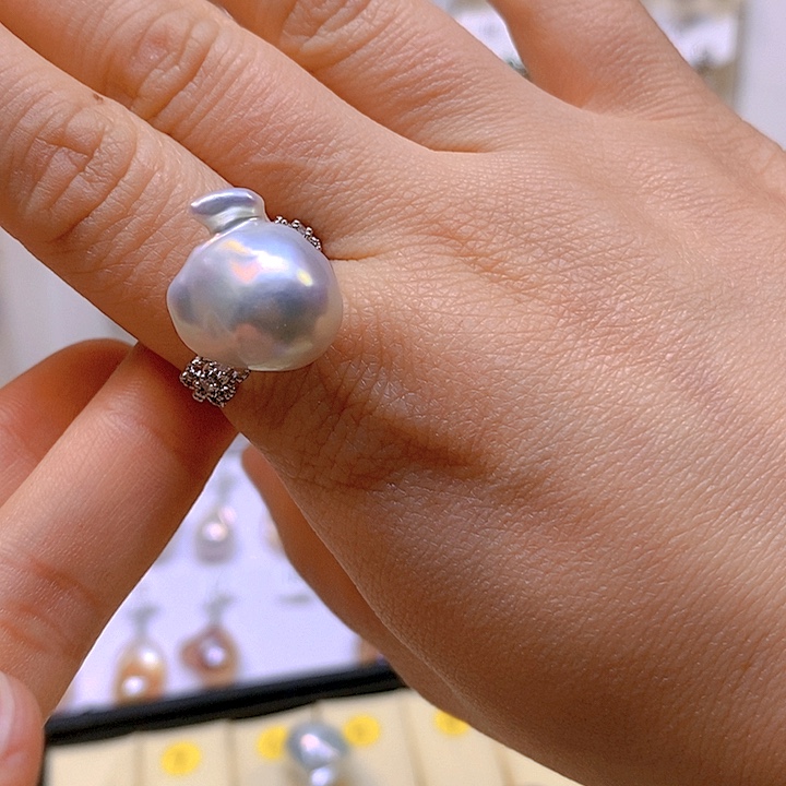 淡水珍珠颈饰合金