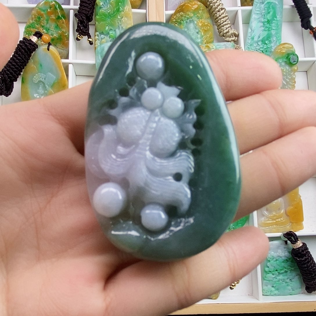 颈饰未镶嵌翡翠翡翠
