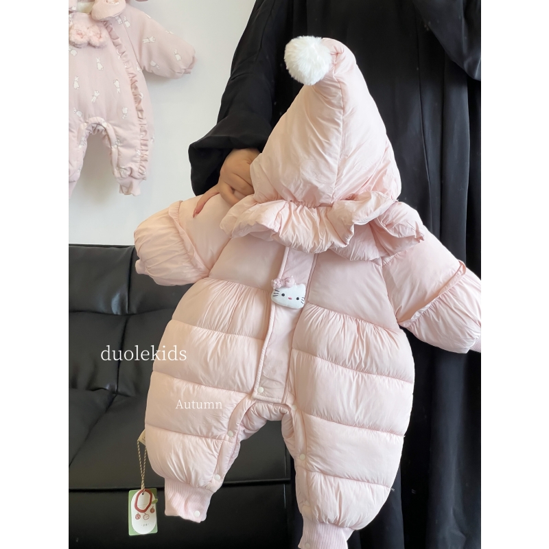 秋冬上新女宝可爱翅膀加厚保暖连体衣宝宝粉色爬衣新款