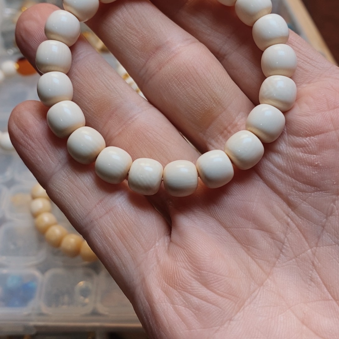 金刚菩提吊坠曲***?老型10