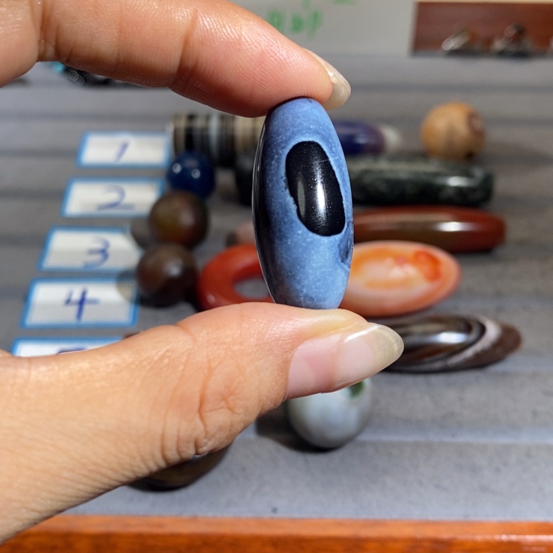 峰***n玛瑙/玉髓颈饰合金