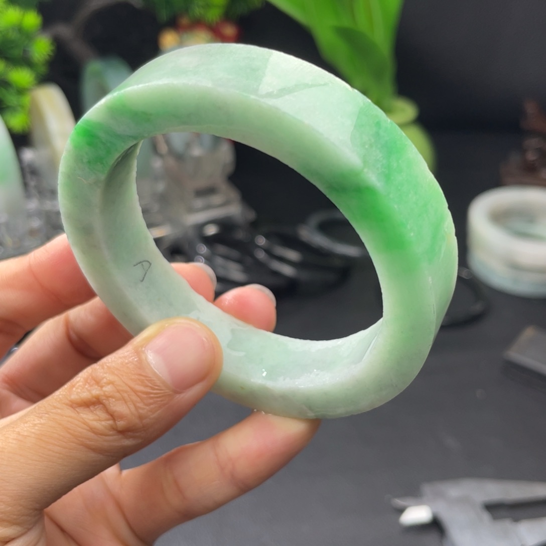 未镶嵌正圈定制翡翠