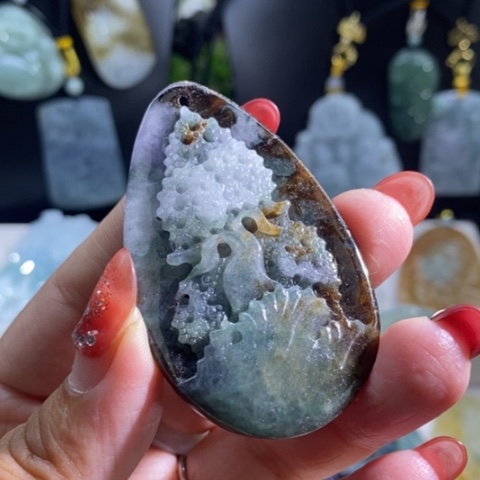 【闪购商品】颈饰未镶嵌翡翠山水